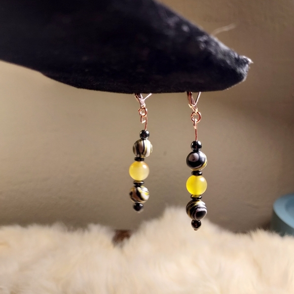 Handmade crystal earrings - Picture 3 of 4